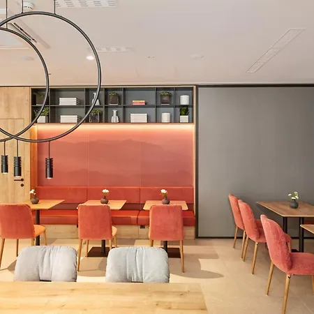 H+ Frankfurt Hotel