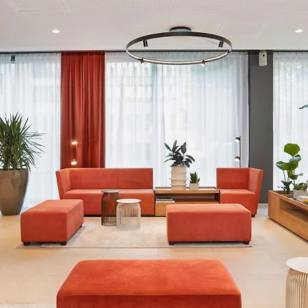 H+ Frankfurt Hotel 4*