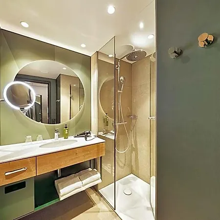 H+ Frankfurt Hotel 4*