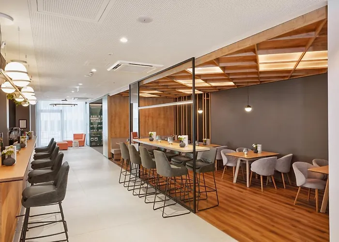 H+ Frankfurt エッシュボルン